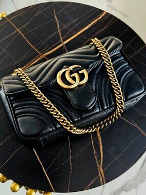 GUCCI PURSE BRAND NEW NEVER USED